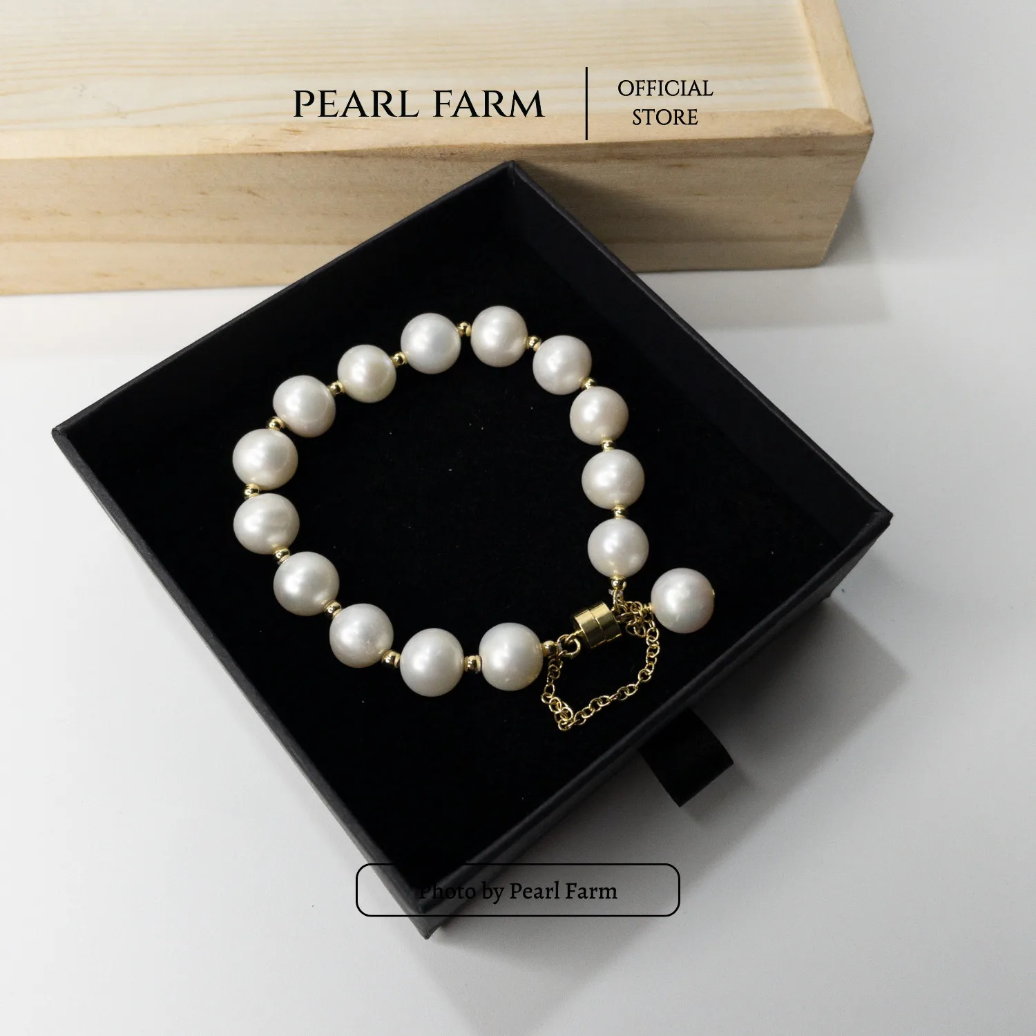 Lắc Tay Ngọc Trai Tròn Lớn Khoá Nam Châm Sang Trọng - Ảnh 7